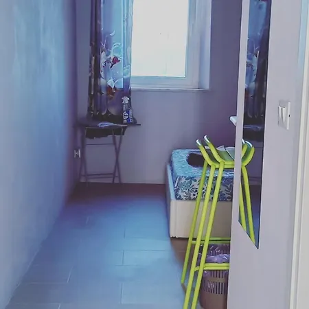 La Stanzetta Viola Guest house